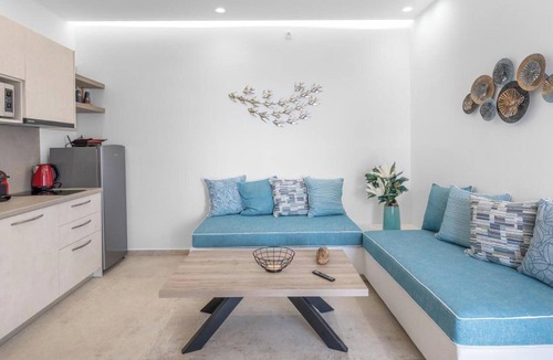 Agios Georgios House | Apartment 'Villa Basilica Kallisto' with Sea View, Wi-Fi and Air Conditioning