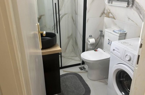 Petralona Apartment | Apartment with Stunning Views - Sleeps 3 & Parking