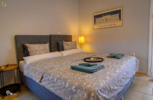 Aigaleo Apartment | Aphrodite - Cozy & Bright Studio in Egaleo-Athens