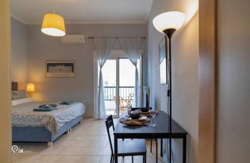 Aigaleo Apartment | Aphrodite - Cozy & Bright Studio in Egaleo-Athens