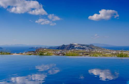 Pyrgos Hotel | Apikia Santorini