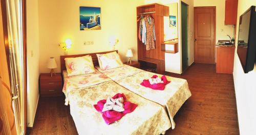 Livadia Apartment | Apollo Studios