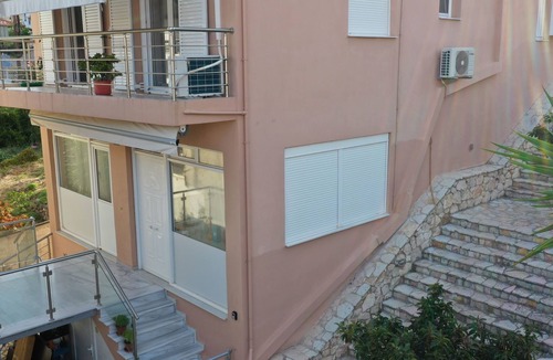 Evrostina Apartment | Appartement in Derveni mit Terrasse by Interhome