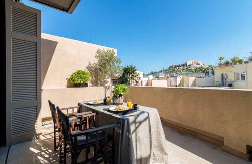 Thissio House | Architect’s Masterpiece Villa with Private Rooftop