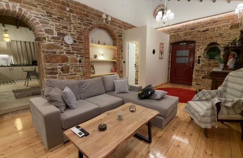 Thimiana Villa | Archontiko Chios Traditional Mansion