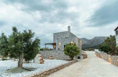 Omales Apartment | Armenopetra View Gerolimenas