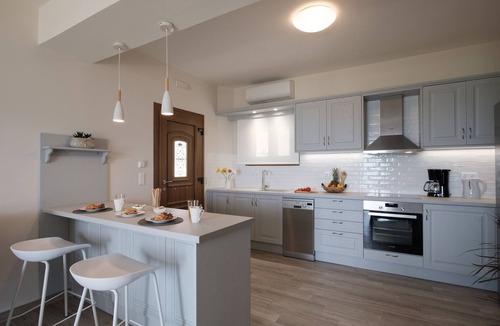 Afionas Apartment | Armikes Beachfront Suite 2 Afionas Corfu