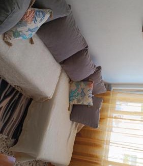 Kamari House | ARMIRA HOME