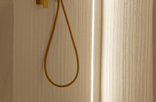 Petroupoli Apartment | Artemis Suite Romantic Jacuzzi Retreat Private