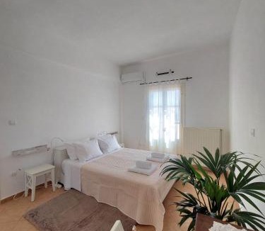 Ermoupoli Apartment | ASIA