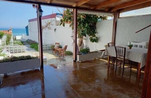Kokkini Chani Apartment | Asteri Traditional Apartment, Seafront