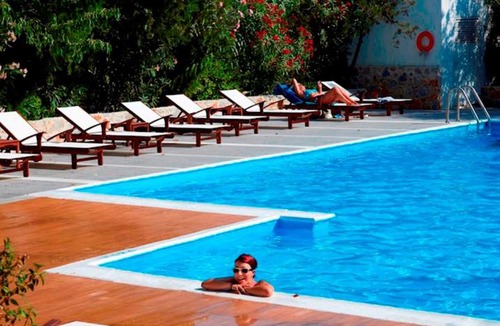 Troulos Hotel | Astoria Hotel