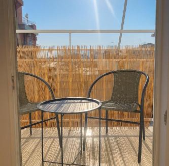 Athens Apartment | At Polyla 3BR Apartment 10m Walk to Metro