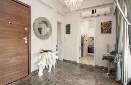 Filopappou Apartment | Athen von unserem Haus aus, wenige Schritte von der Akropolis entfernt by Interhome