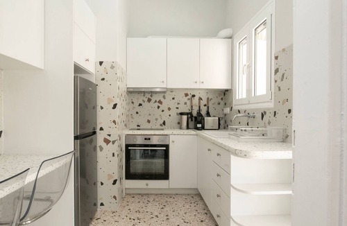 Filopappou Apartment | Athen von unserem Haus aus, wenige Schritte von der Akropolis entfernt by Interhome