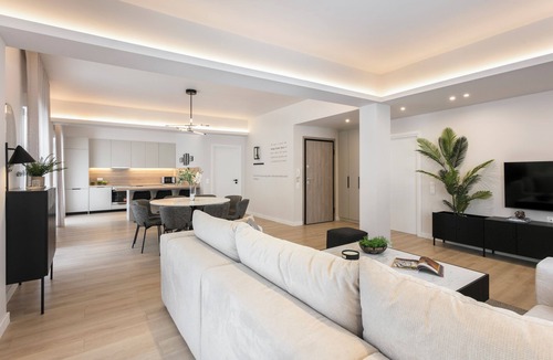 Vyronas Apartment | Athenian Modern & Luxury Apartments
