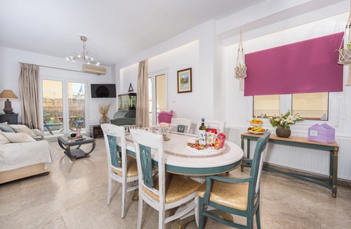 Dafni-Ymittos Apartment | Athenian Oasis Near Athens Metro Mall