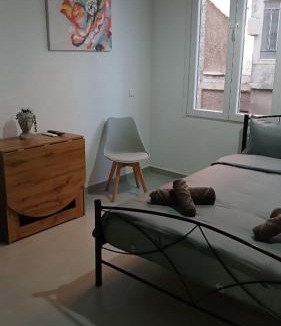 Psirri Apartment | Athens Apartments, Piraeus Port
