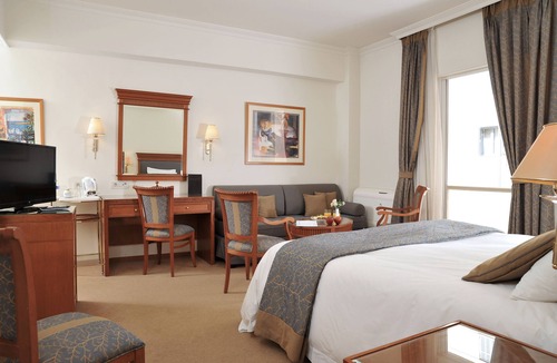 Neos Kosmos Hotel | Athens Atrium Hotel and Suites