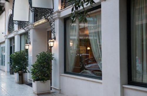 Neos Kosmos Hotel | Athens Atrium Hotel & Jacuzzi Suites