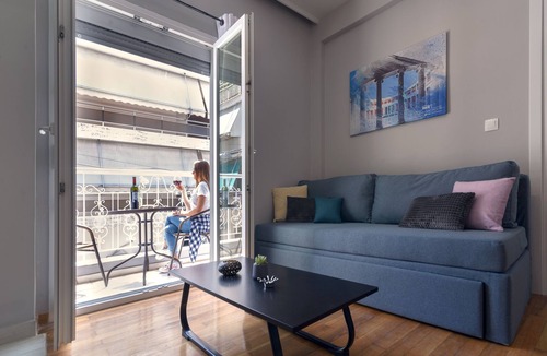 Neos Kosmos Apartment | Athens Chic House Apt B2 42sq.m 1st Floor