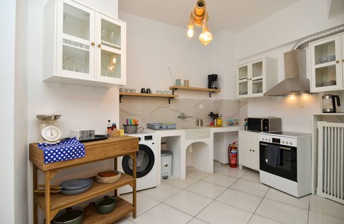 Neos Kosmos Apartment | Athens Elegant Apartment next to Acropolis, Metro stop Fix