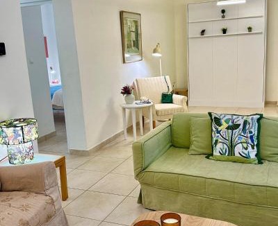 Dafni Apartment | Athens Garden Retreat - Walk to Metro by ΜΡS