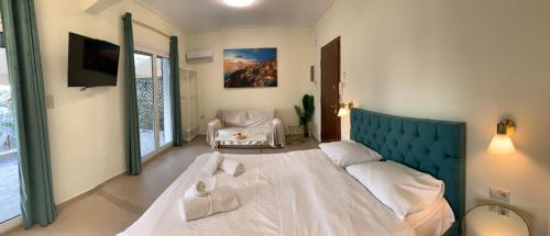 Plaka Apartment | Athens Plaka House