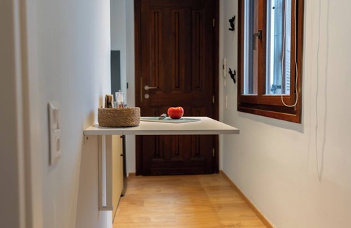 Voula Apartment | Athens Riviera Studio, Your Escape Near the Beach