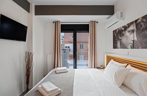 Neos Kosmos Hotel | Athens Vein