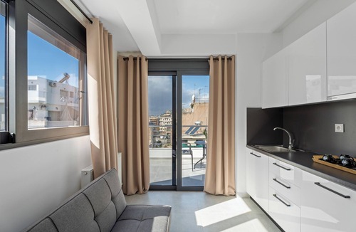 Neos Kosmos Hotel | Athens Vein