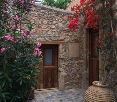 Monemvasia House | Athina Guesthouse