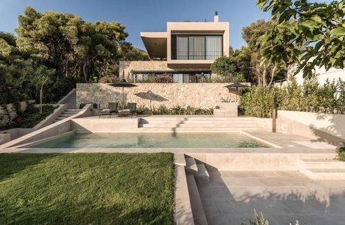Markopoulo Mesogaias Apartment | Athmonia Residence with Private Pool