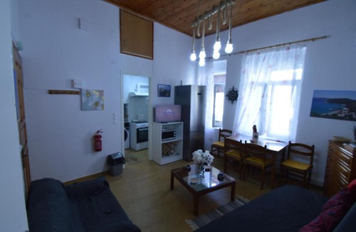 Avlonarion Apartment | Avlonari Evias in Dimitris apartment