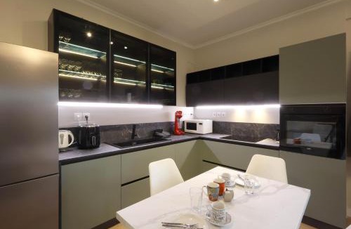 Ioannina House | Avlos Luxury Home-NEW! 5 Min to Ctr