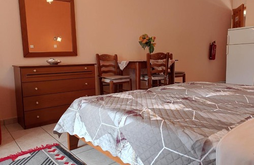Poulithra Apartment | Avra Apartments