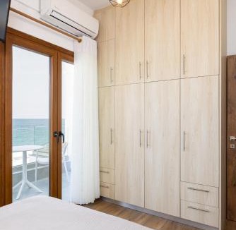 Kokkari Apartment | Azzure Studio
