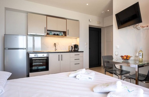 Nea Propontida Apartment | Azzurro e Verde Double Room 2