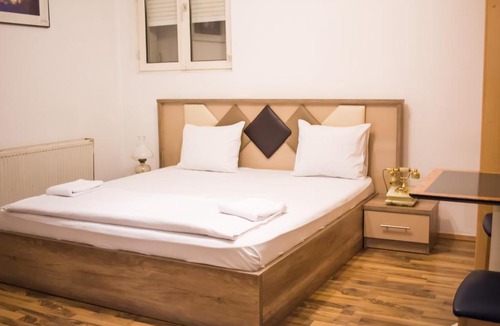 Kolovicë Hotel | B&B GOLDEN Hotel