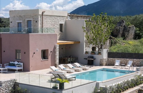Georgioupolis Villa | Balarina Residence - Historic Beauty & Nature at Balarina by etouri