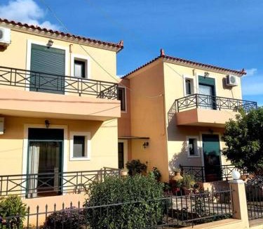 Mesotopos Apartment | Balcony With A View - In The Heart Of The Village