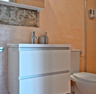Skalani Apartment | Bastakis Studio Gold