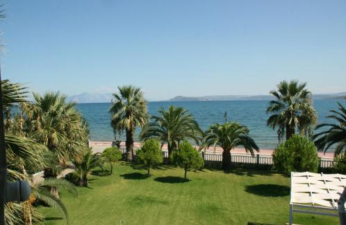 Lokroi Hotel | Batis Hotel