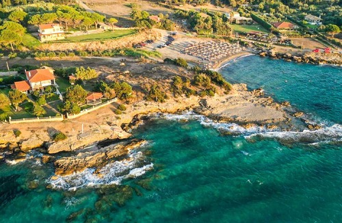 Pyrgos Apartment | Beach front apartment in Leventoxori, Ilias
