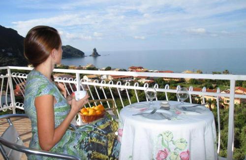 Agios Gordios Hotel | Beach Oasis by BS