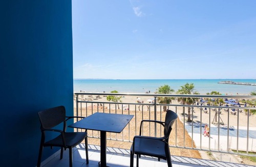 Durres Apartment | Beachfront Double Room, Breakfast Included