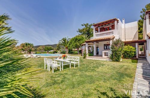 Plepi Villa | Beachfront Villa Armonia in Porto Hydra by goutos properties