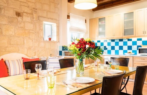Rapaniana Villa | Beachfront villa w/private pool, ping pong and BBQ