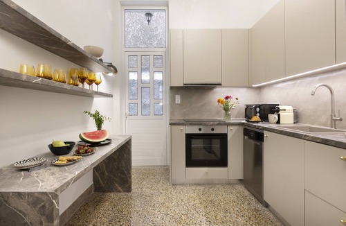 Koukaki Villa | Beautiful Acropolis Villa 3BR 9ppl 10 minutes Metro&Museum