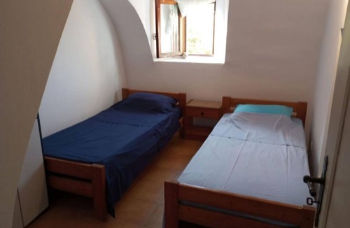 Milopotamos Apartment | Beautiful apartment in Mylopotamos – great value!
